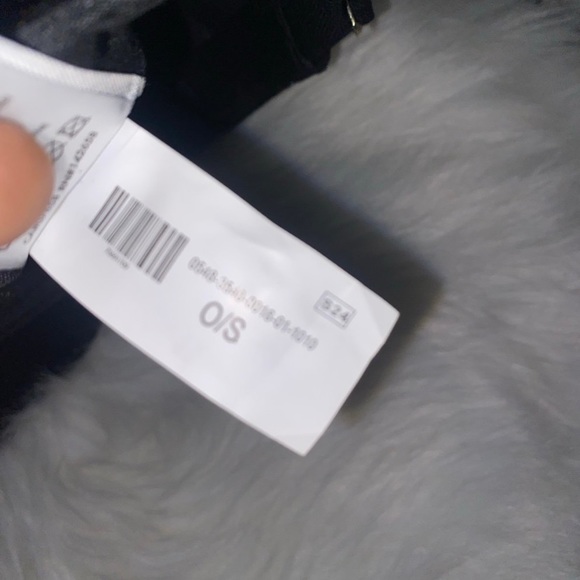 La hat - Picture 8 of 11